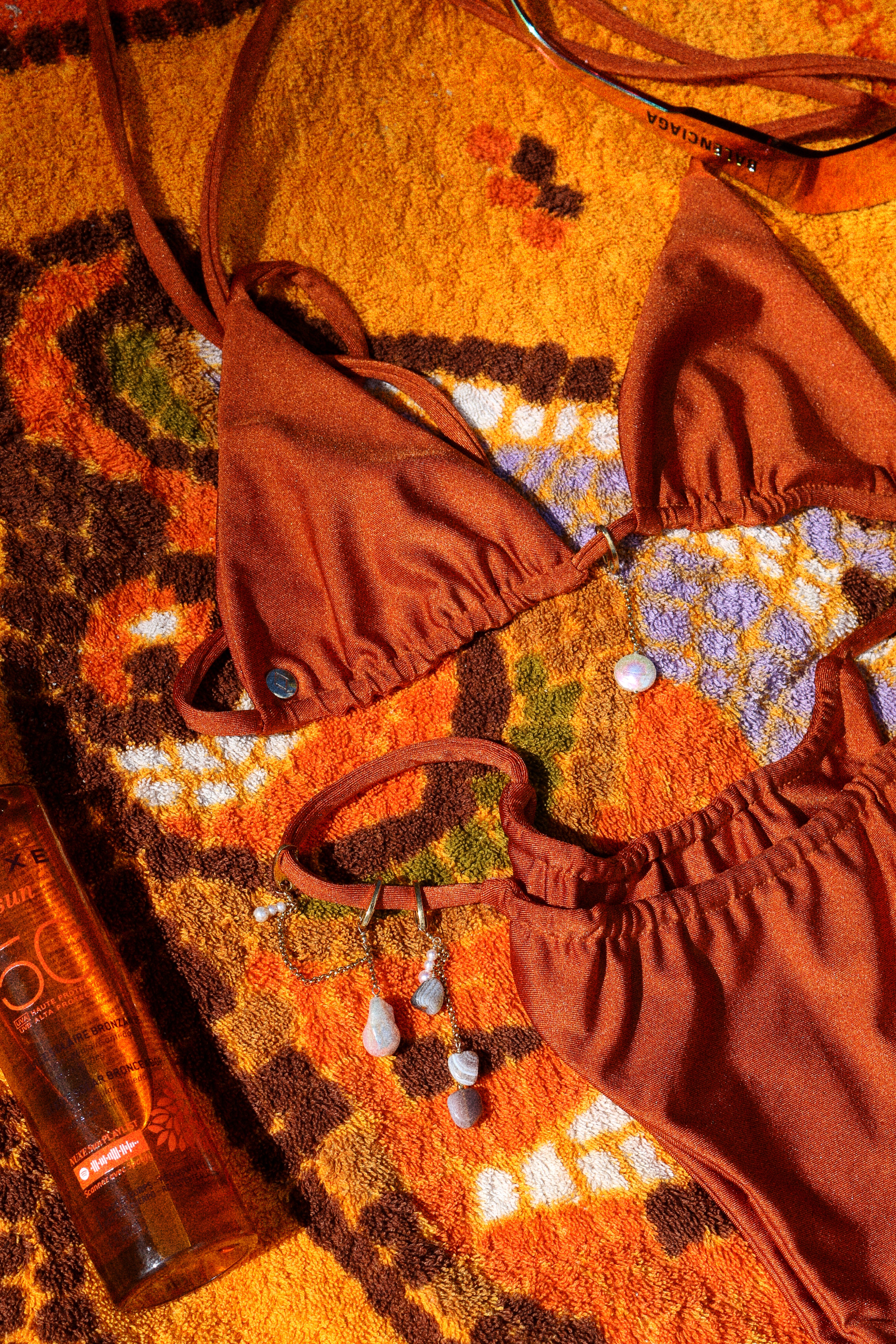 Bottom | Canvas  - Tropic Series