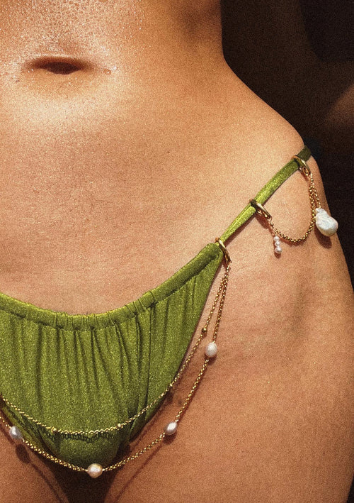 Bikini Charm | Balustrade