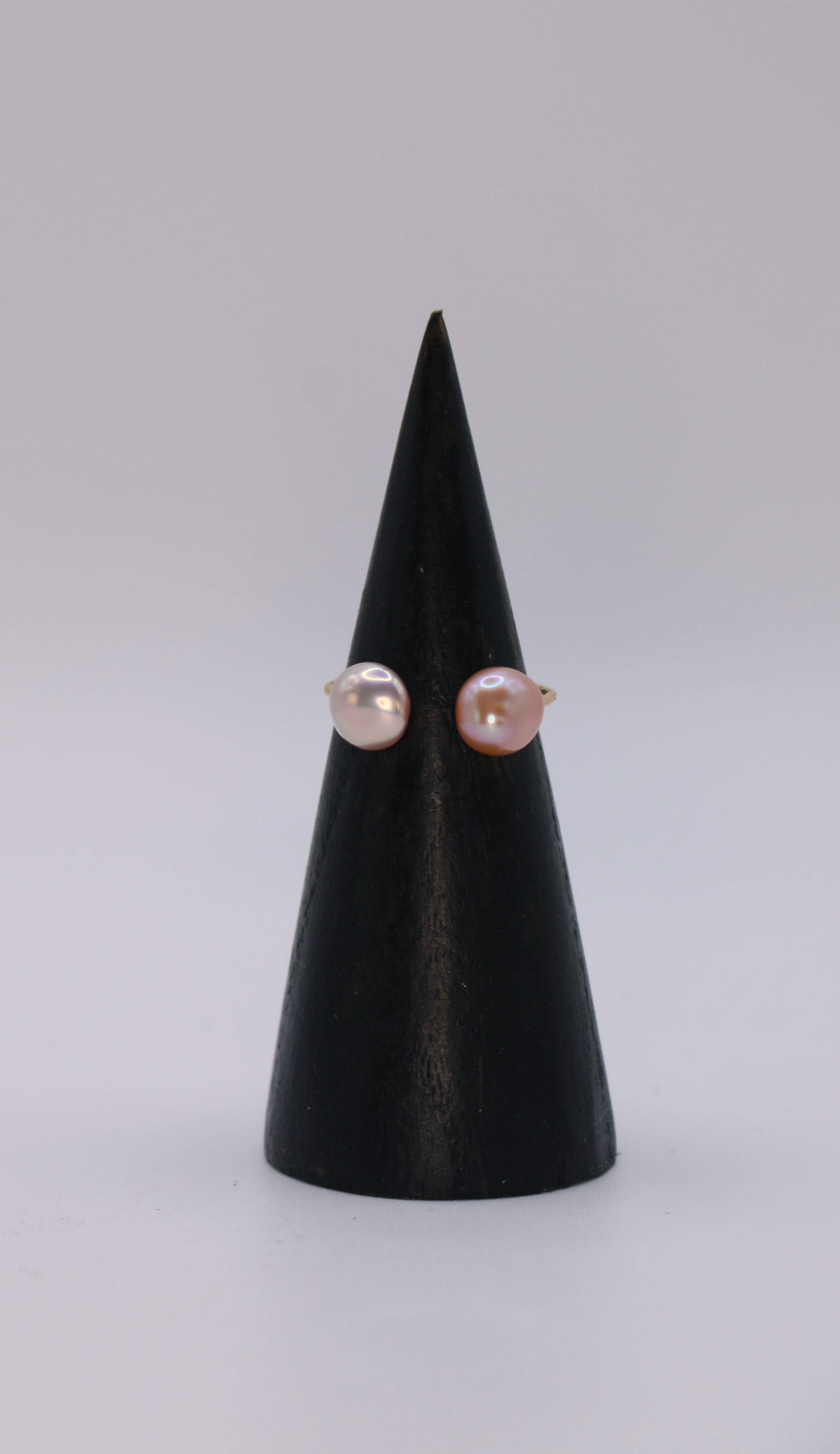 keshi & gold adjustable ring